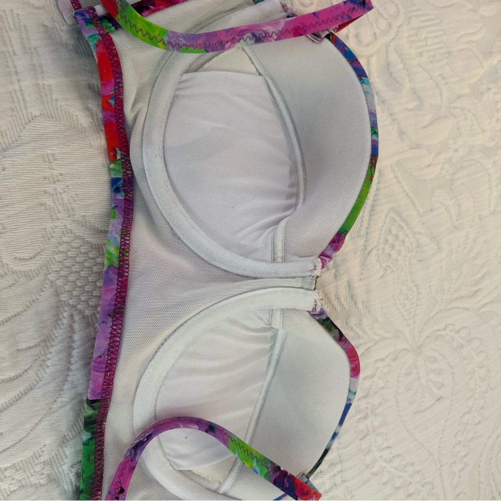 Lands End Bikini Top Adult Size 6 Green Floral Padded Underwire Womens - Picture 5 of 6
